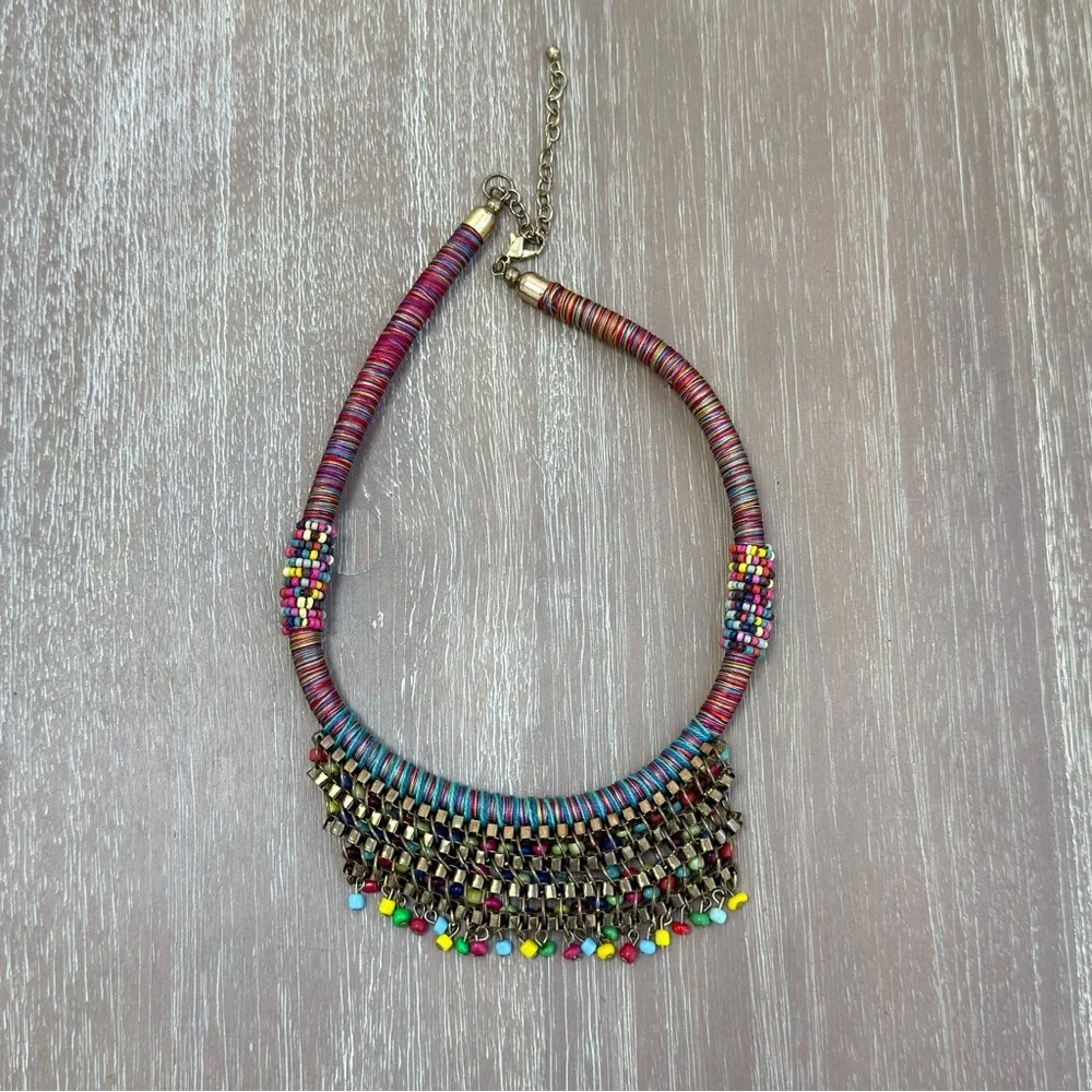 Colorful Beaded Necklace - Picture 3 of 9